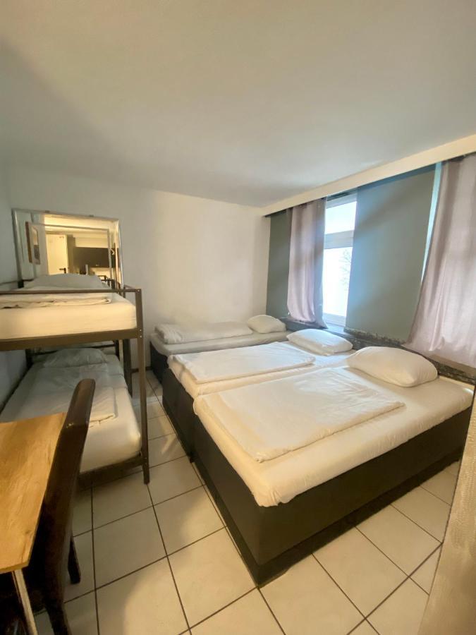 Hotel Moji Koeln Sieversstrasse Luaran gambar