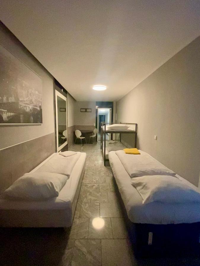 Hotel Moji Koeln Sieversstrasse Luaran gambar