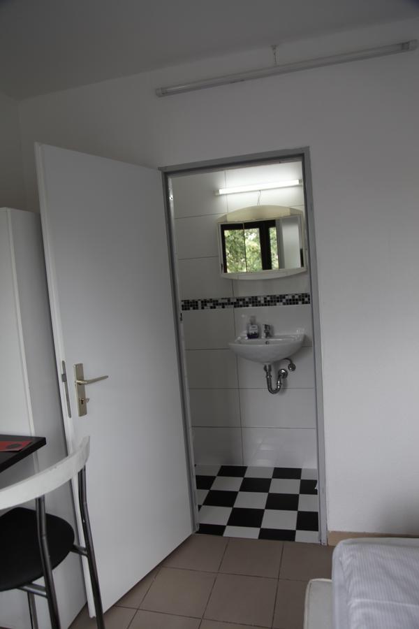 Hotel Moji Koeln Sieversstrasse Luaran gambar