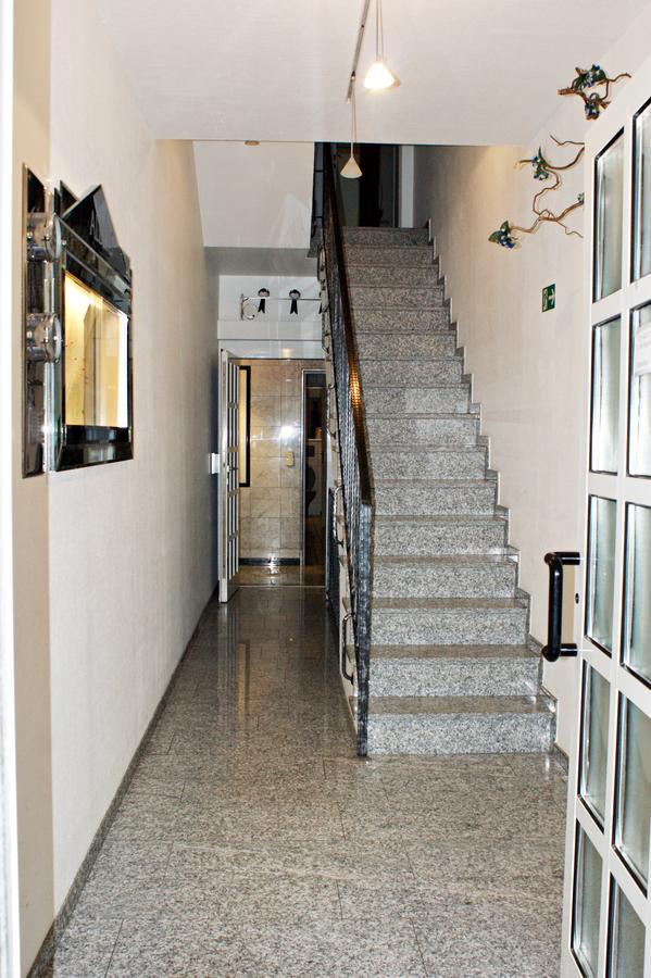 Hotel Moji Koeln Sieversstrasse Luaran gambar